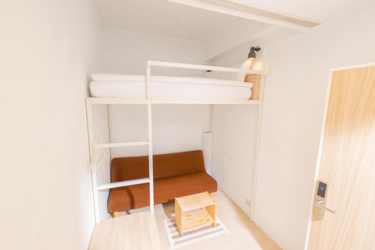 Owlstay Flip Flop Hostel - Garden Tajpej Zewnętrze zdjęcie