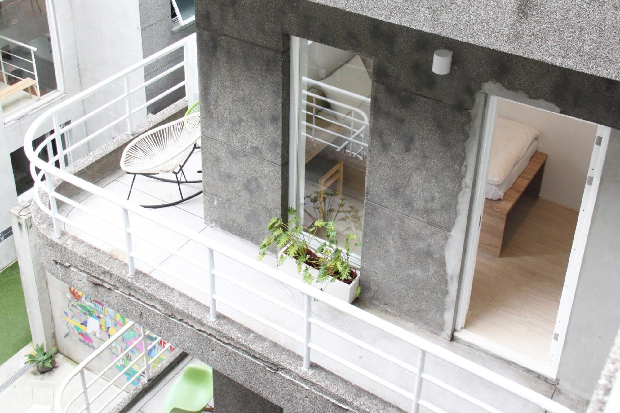 Owlstay Flip Flop Hostel - Garden Tajpej Pokój zdjęcie